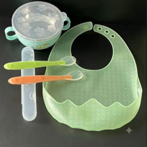 Silicone baby feeding bib